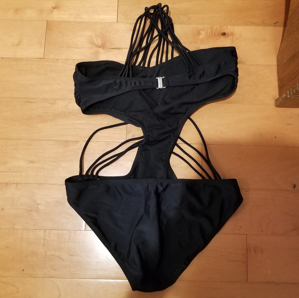NWOT Sexy Black Strappy Monokini - Picture 4 of 8